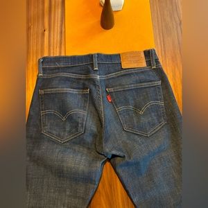 Men’s Levi 511s
